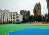 Chiny All Weather School Playground Flooring Łatwa instalacja i zdemontuj niestandardowe kolory firma